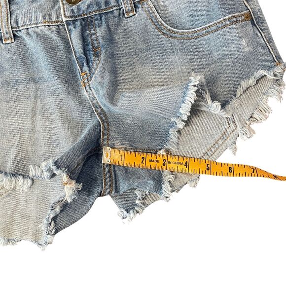 Billabong Jean Shorts Womens Size 30 Cut Off Distressed Western Flirty Cowgirl - Picture 9 of 9
